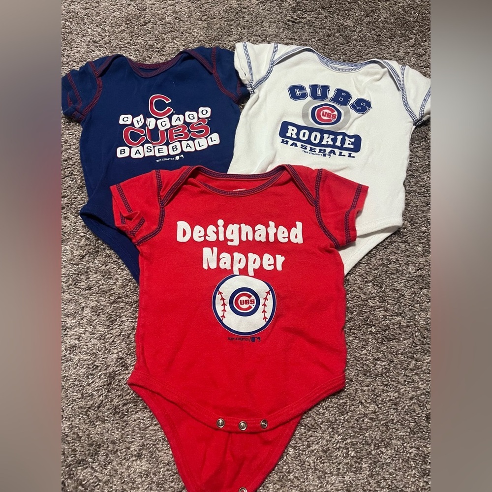 Chicago‎ Cubs Bundle of 3 Baby Bodysuit Set 6-9M Red, White & Blue